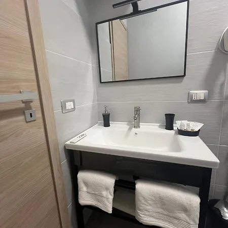 Arche Apartment *